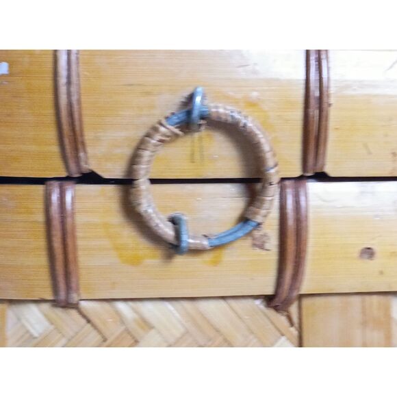 Vintage Asian Chinoiserie Herringbone Woven Ratan Wicker Lidded Basket 1960’s - Picture 10 of 12